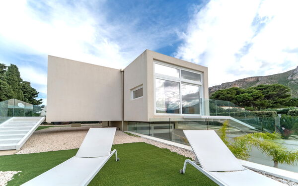 Villa Pizzolungo: Udendørs, Udvendige