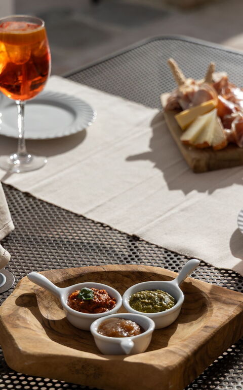 Villa Anna: Mad, Udendørs