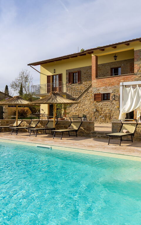 Villa Anna: Udendørs, Udvendige