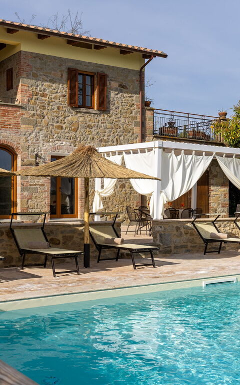 Villa Anna: Have, Udendørs, Udvendige