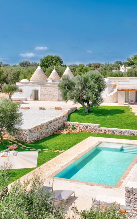 Trulli di Luccio: pool, Udendørs, Udvendige