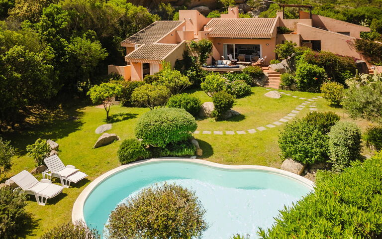 Villa Cala Serena: Udendørs, Udvendige