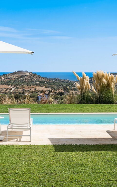 Villa Petite Afrique: Have, pool, Udendørs, Udvendige