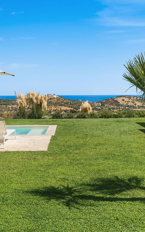 Villa Petite Afrique: Have, pool, Udendørs, Udvendige