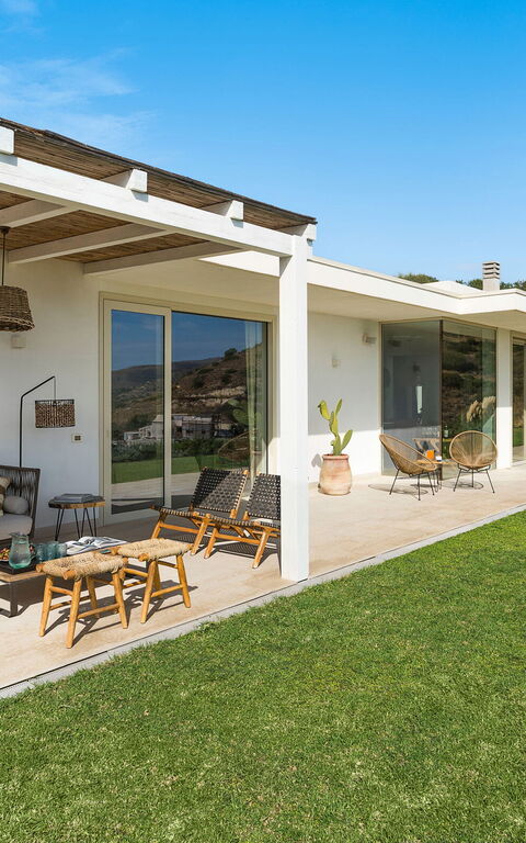 Villa Petite Afrique: Have, Udendørs, Udvendige