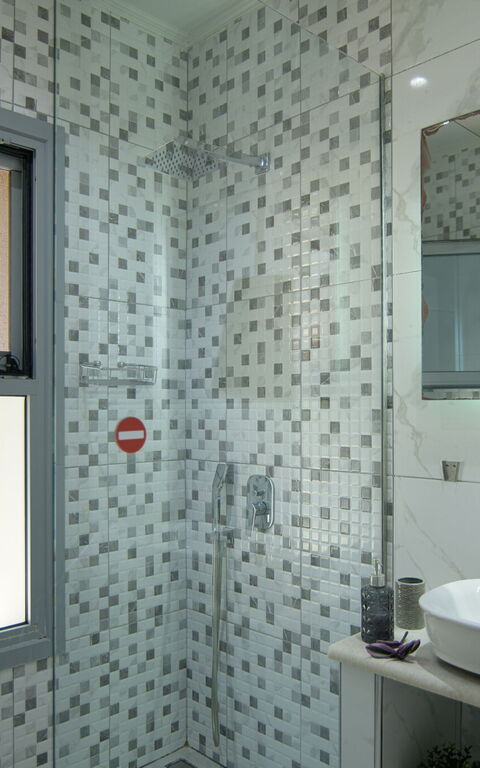 Villa Alkyoni: Badeværelse