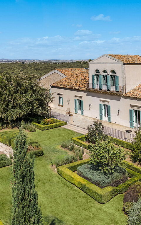 Domus Olivae: Have, Udendørs, Udvendige, Visninger