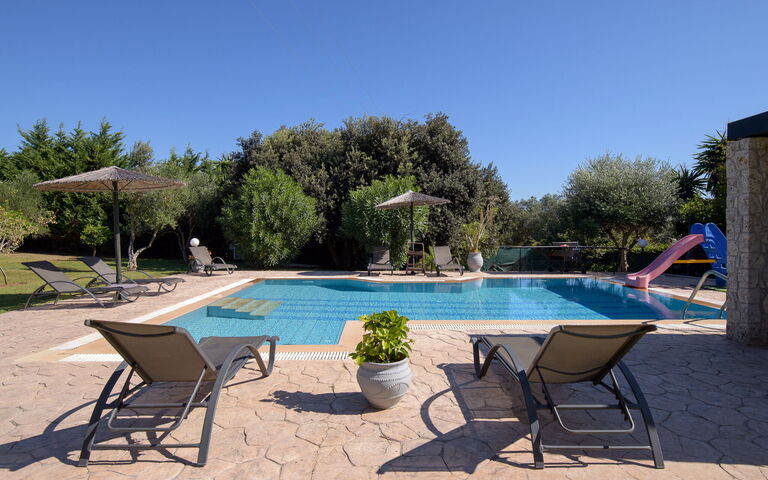 Villa Melitti: Have, pool, Udendørs, Udvendige