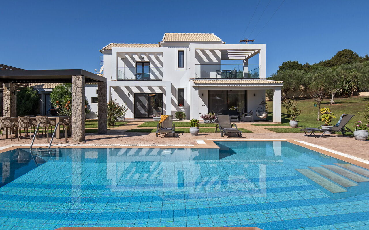 Villa Melitti: pool, Udendørs, Udvendige