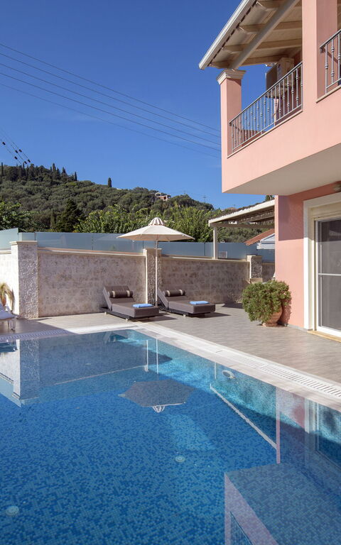 Doctor'S House: pool, Udendørs, Udvendige