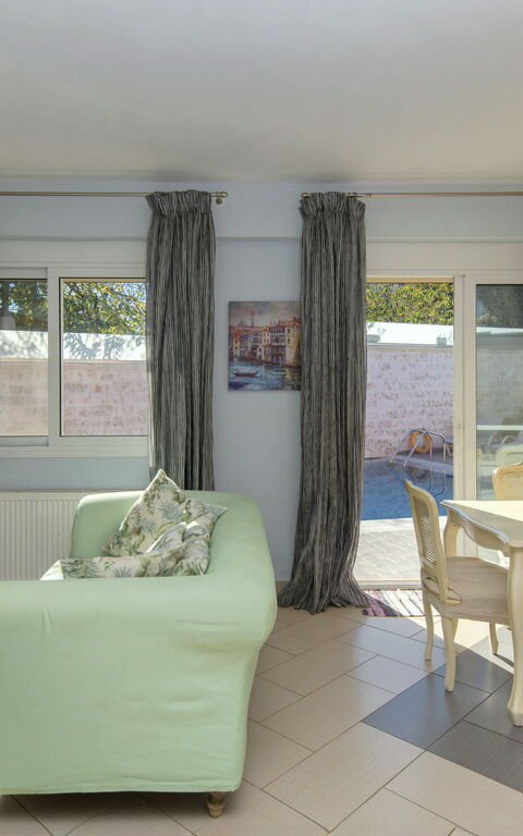 Doctor'S House: Frokostlokale, Stue