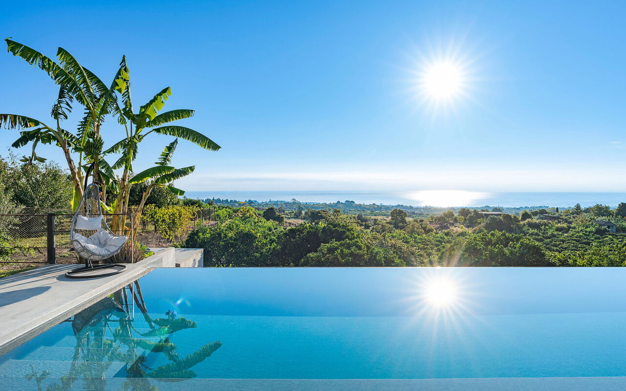 Villa Agrume: Udendørs, Udvendige