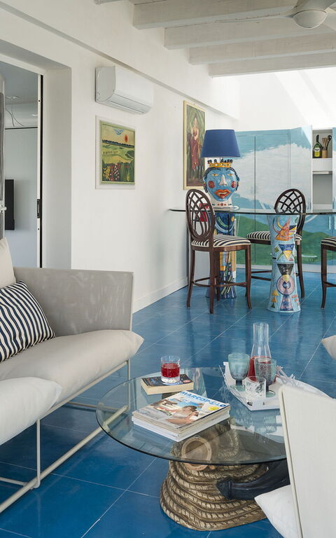 Montalbano Suite: Køkken, Stue