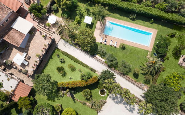 Villa Saracina: Have, pool, Udendørs, Udvendige, Visninger