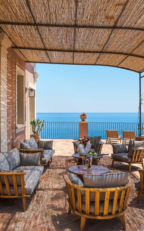 Villa Continella: Altan / terrasse / gårdhave, Visninger