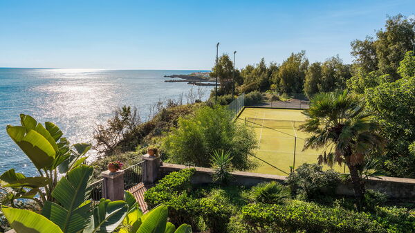 Villa Continella: Udendørs, Udvendige, Visninger