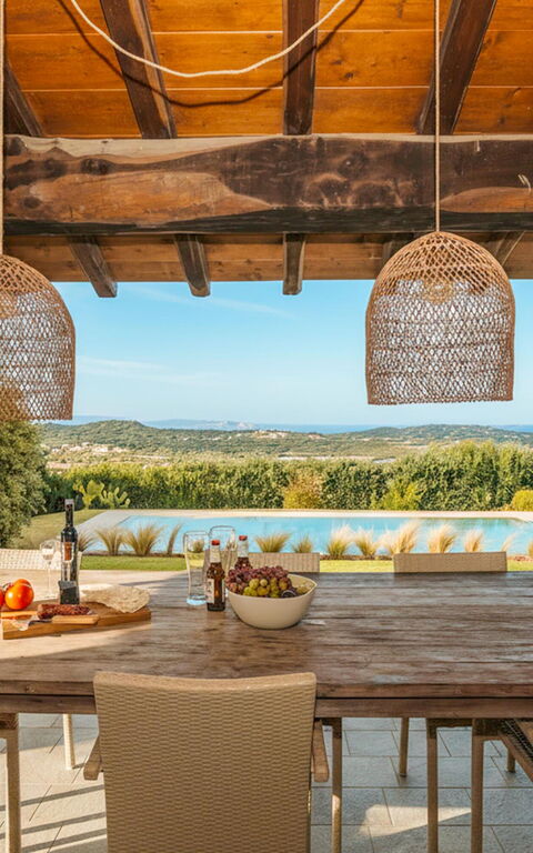 Villa Marinella: Altan / terrasse / gårdhave, pool, Udvendige, Visninger