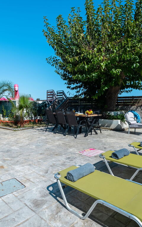 Villa Olympia: Altan / terrasse / gårdhave, Udendørs, Udvendige