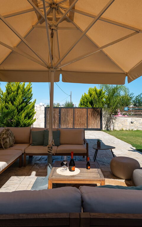 Villa Olympia: Altan / terrasse / gårdhave, Have, Udendørs, Udvendige