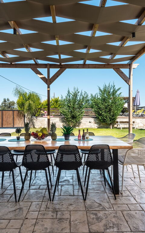 Villa Olympia: Altan / terrasse / gårdhave, Have, Udendørs, Udvendige