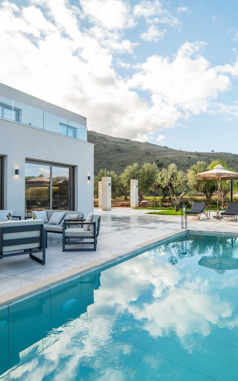 Villa Vasilissa: pool, Udendørs, Udvendige