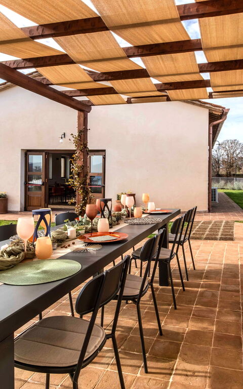 Tenuta Poggio Guiano: Altan / terrasse / gårdhave, Udendørs, Udvendige