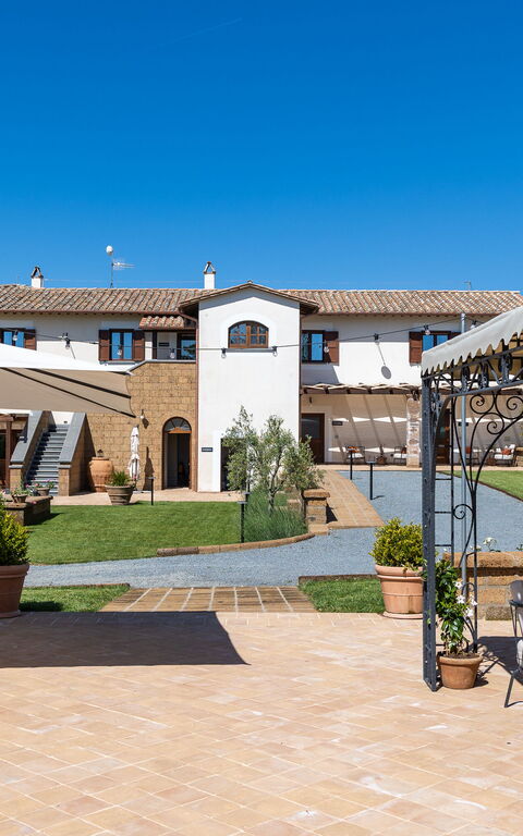 Tenuta Poggio Guiano: Altan / terrasse / gårdhave, Udendørs, Udvendige