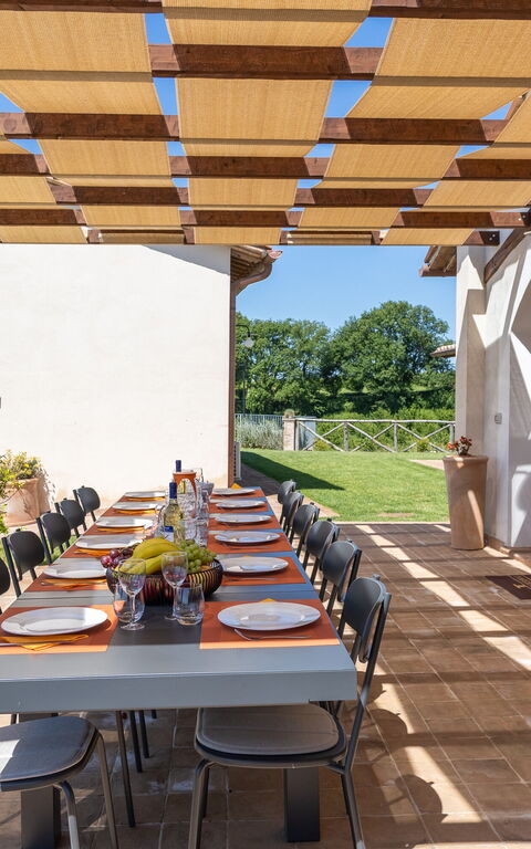 Tenuta Poggio Guiano: Altan / terrasse / gårdhave, Have, Udendørs, Udvendige