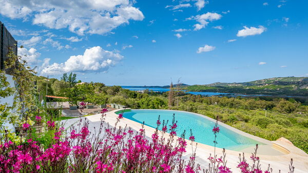 Villa Zephyros: pool, Udendørs, Udvendige, Visninger