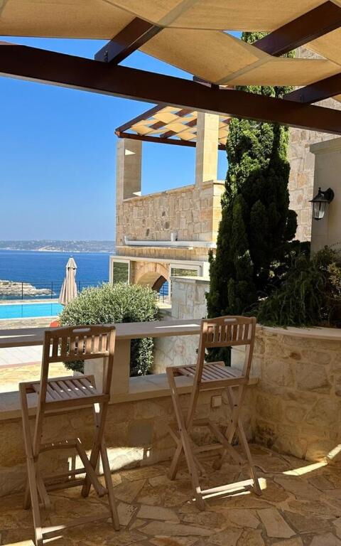 Villa Pi: Altan / terrasse / gårdhave, Udendørs, Udvendige, Visninger