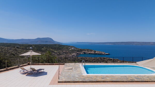 Villa Pi: pool, Udendørs, Udvendige, Visninger