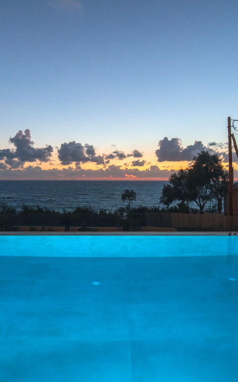 Villa Elais: pool, Udendørs, Visninger