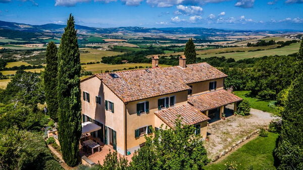 Podere i Prati: Udendørs, Udvendige, Visninger