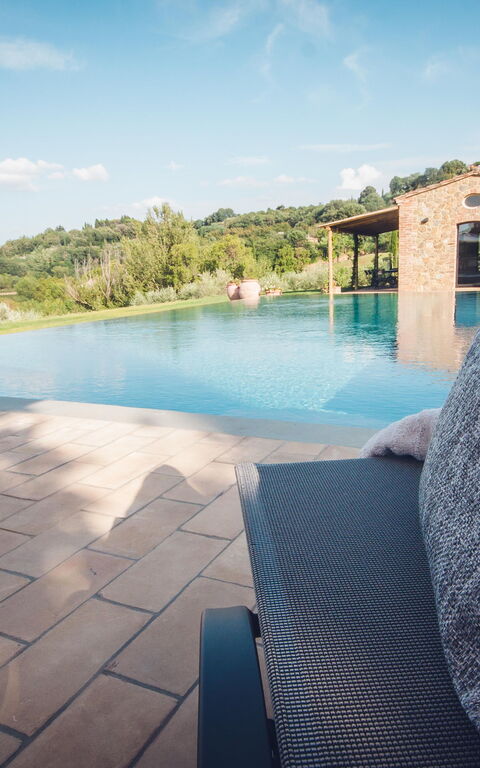 Villa Icario: Have, pool, Visninger
