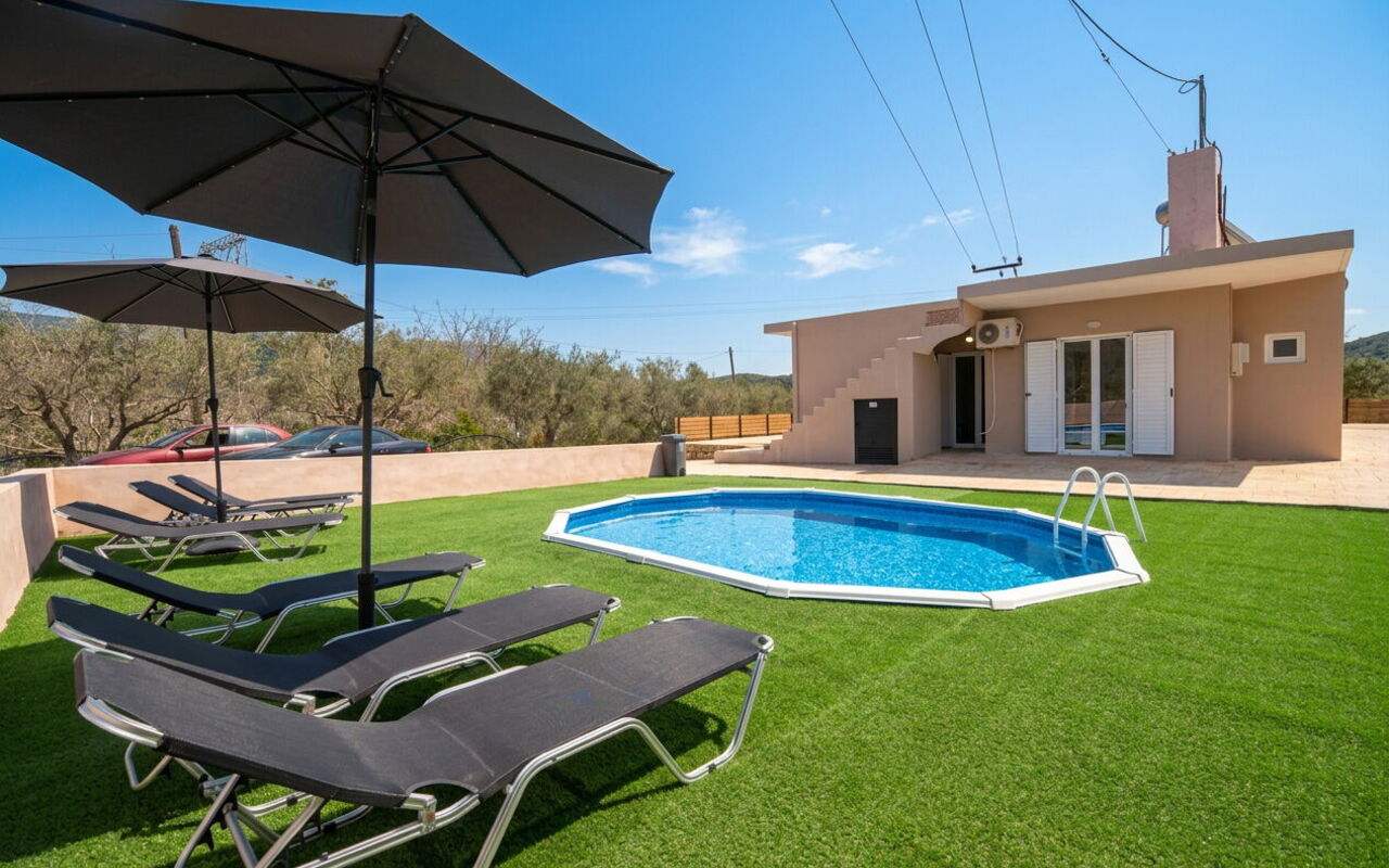 Villa Pasiphae: pool, Udendørs, Udvendige