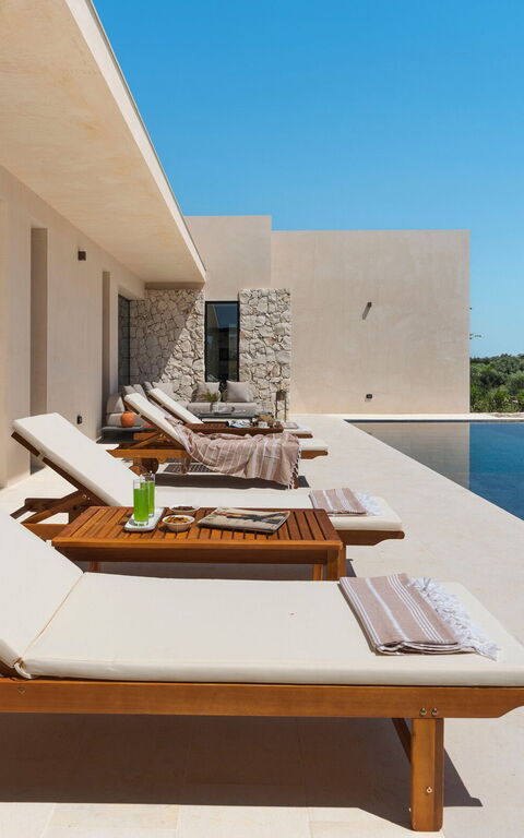 Eos Villa: Have, pool, Udendørs, Udvendige