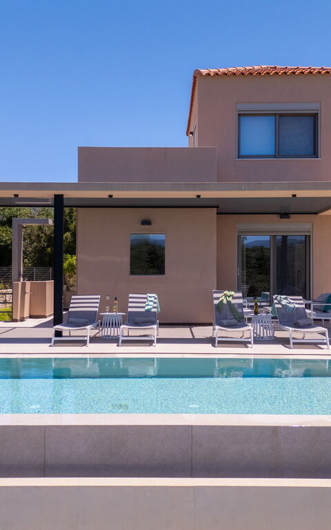Villa Melia: pool, Udendørs, Udvendige