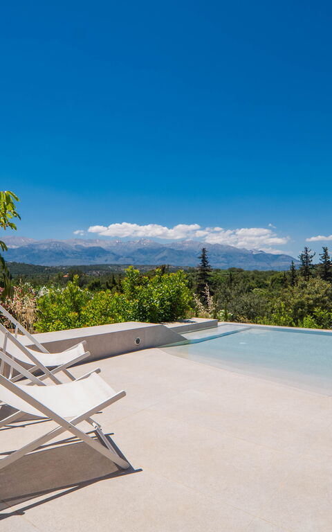 Villa Melia: pool, Udendørs