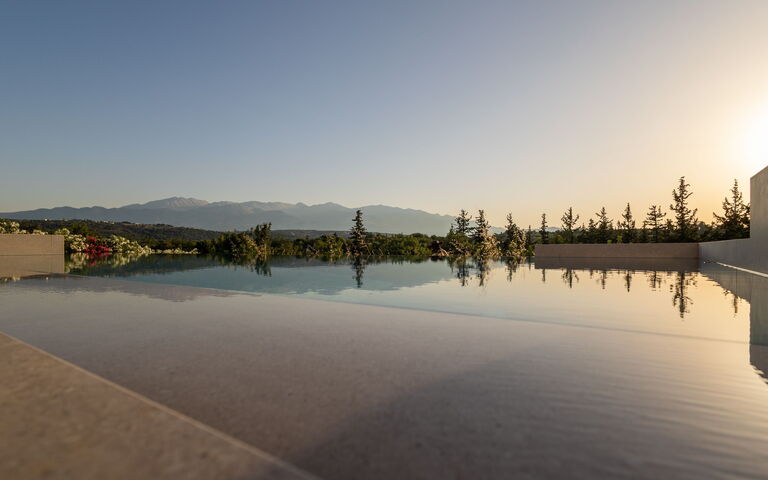 Villa Melia: pool, Udendørs, Udvendige, Visninger