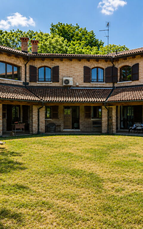Villa Belvedere San Bartolo: Have, Udendørs, Udvendige