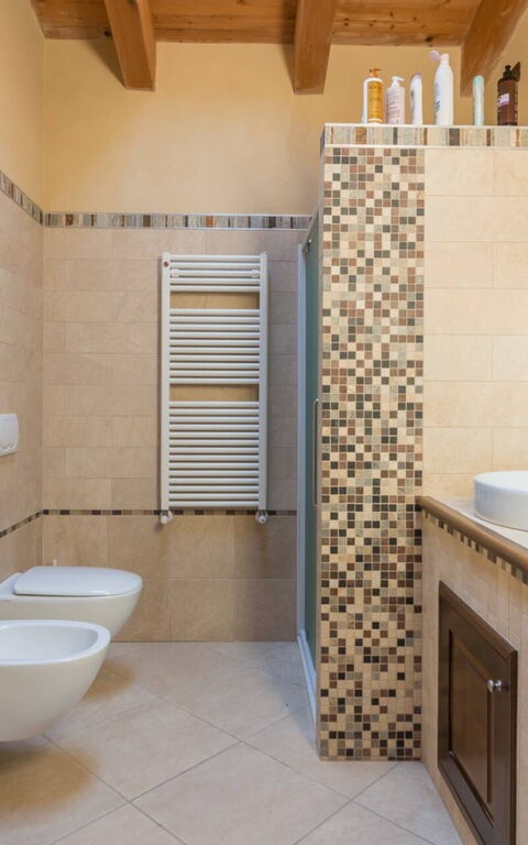 Villa Belvedere San Bartolo: Badeværelse