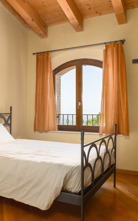 Villa Belvedere San Bartolo: soveværelse