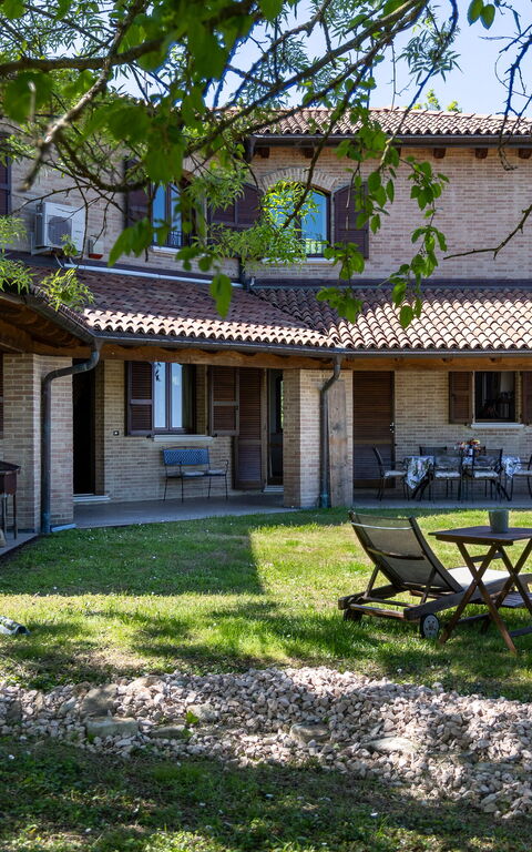 Villa Belvedere San Bartolo: Have, Udendørs, Udvendige