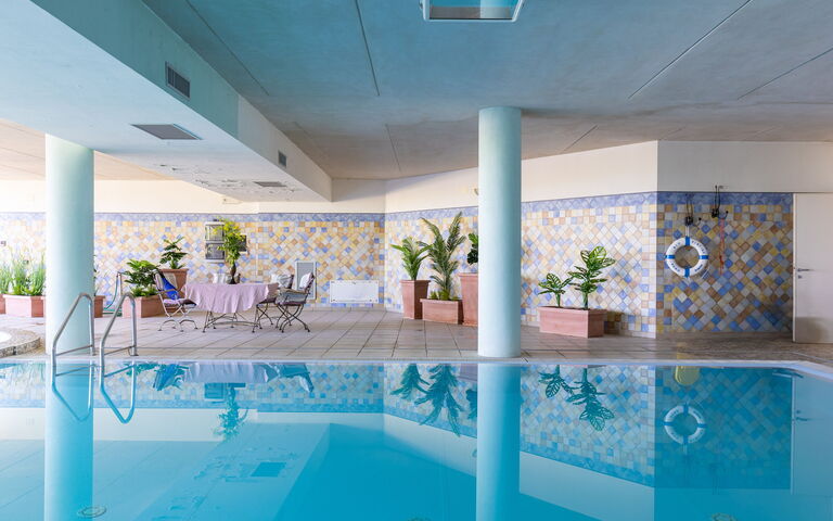 Villa Belvedere San Bartolo: pool