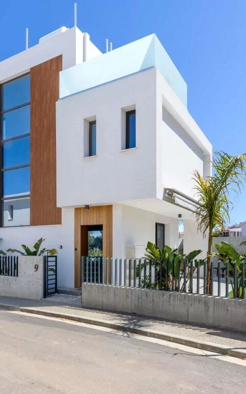 By the Beach - Royal Sapphire Villa: Hovedindgang