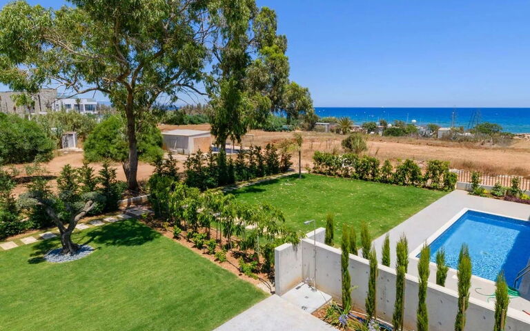 By the Beach - Sea Pearl Villa: Have, pool, Udendørs, Udvendige, Visninger