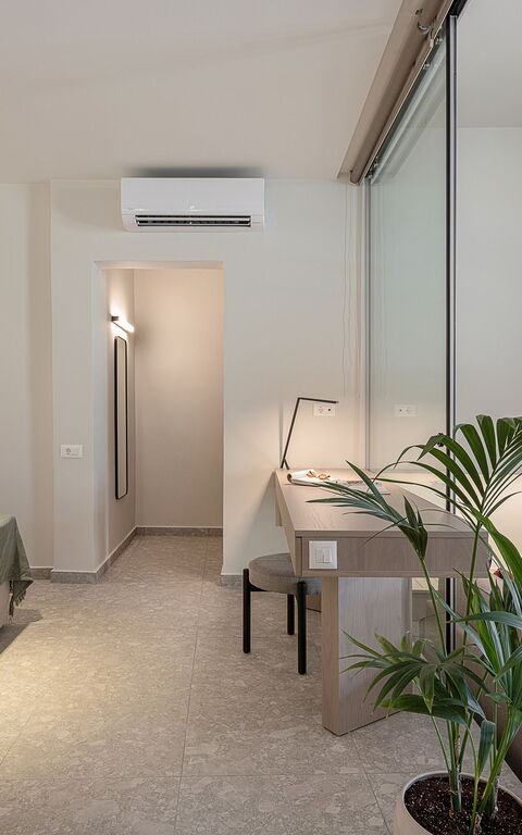 Ares Luxurious Residence: soveværelse