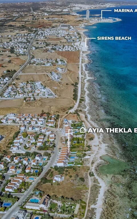 Aya Thekla Beach House: Visninger
