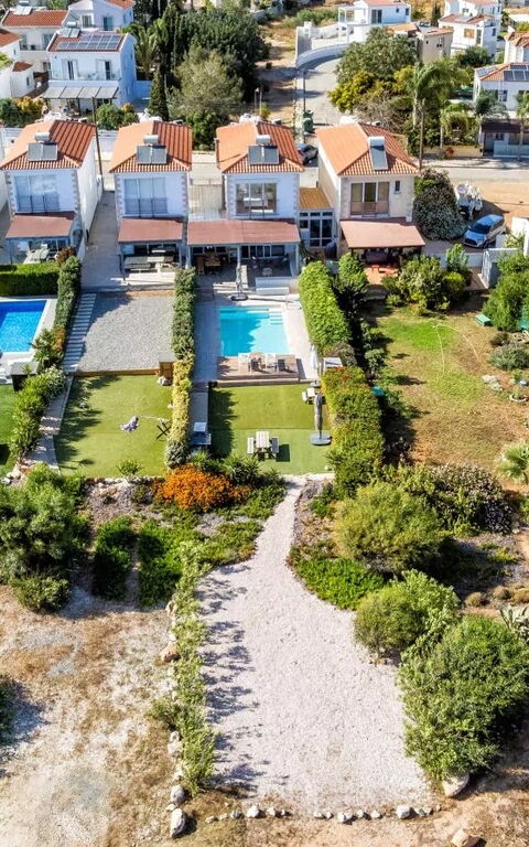 Aya Thekla Beach House: Visninger