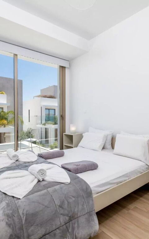 Azure Seaview - Ruby Villa: soveværelse